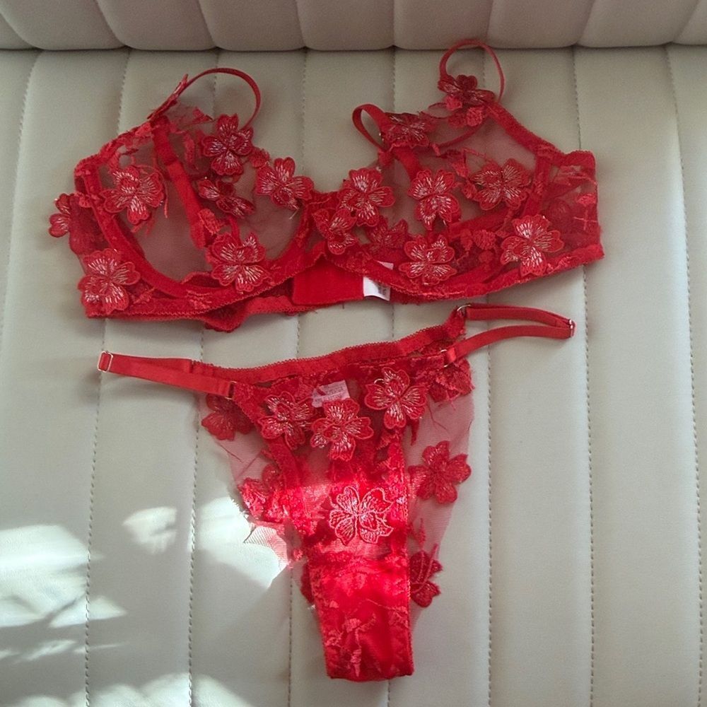 Valentines Red Floral Lace Lingerie Set new